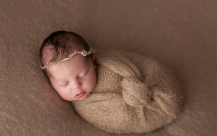 Erin Elizabeth Photography – Newborn Post-Production and Workflow